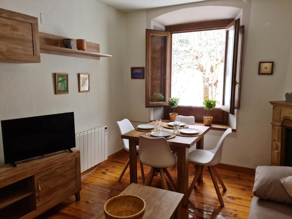 Espectacular Apartamento Reformado En Edificio Historico, Con Wifi Canfranc Exteriér fotografie